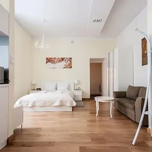elegant-apartment-nowy-swiat.warsawhotelspoland.com/